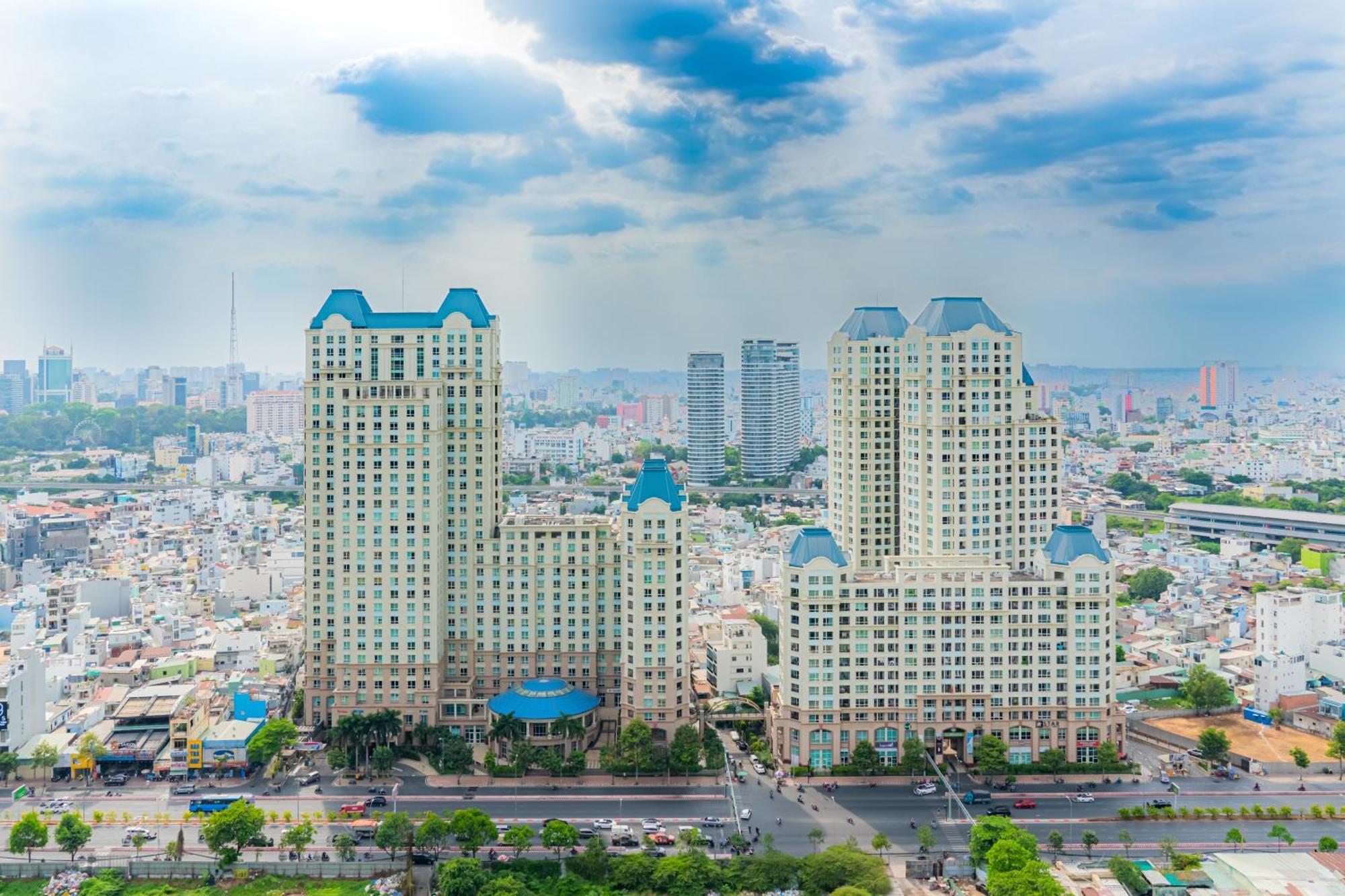 Central Apartments - Vinhomes Central Park, Landmark 81 Area & Ice Skating Rink โฮจิมินห์ซิตี้ ภายนอก รูปภาพ