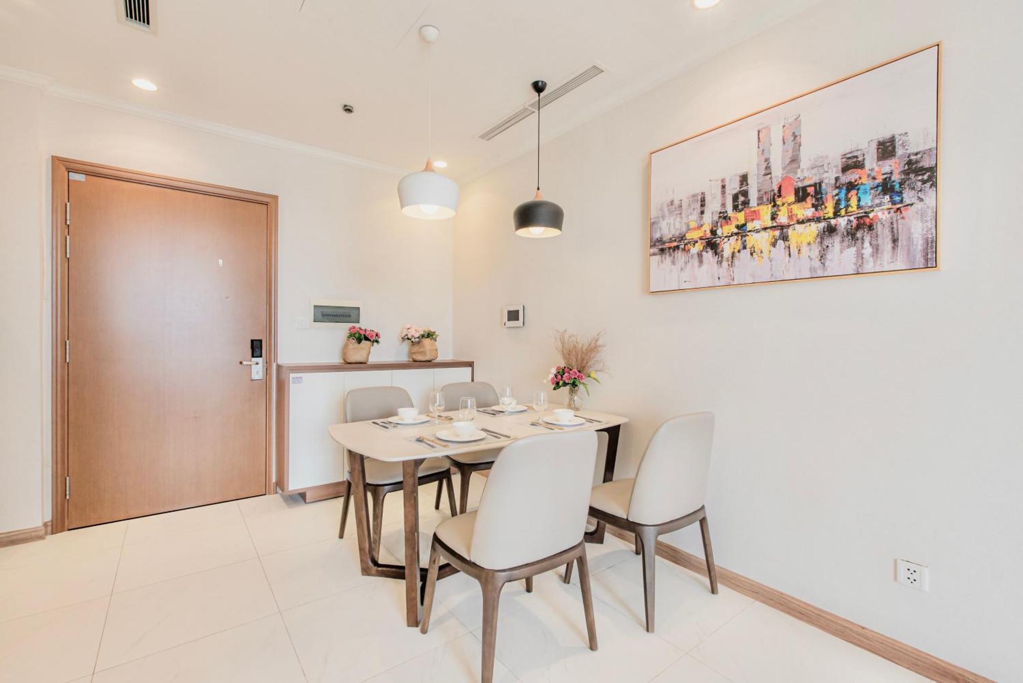 Central Apartments - Vinhomes Central Park, Landmark 81 Area & Ice Skating Rink โฮจิมินห์ซิตี้ ภายนอก รูปภาพ