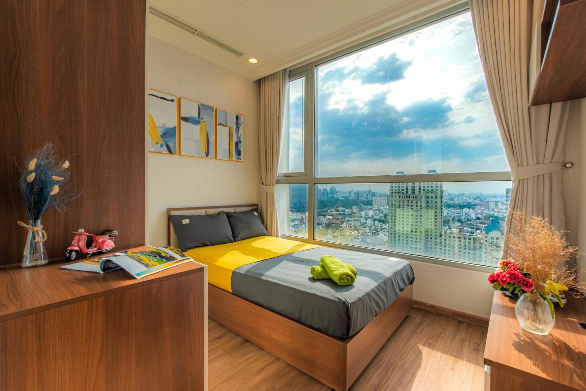 Central Apartments - Vinhomes Central Park, Landmark 81 Area & Ice Skating Rink โฮจิมินห์ซิตี้ ภายนอก รูปภาพ