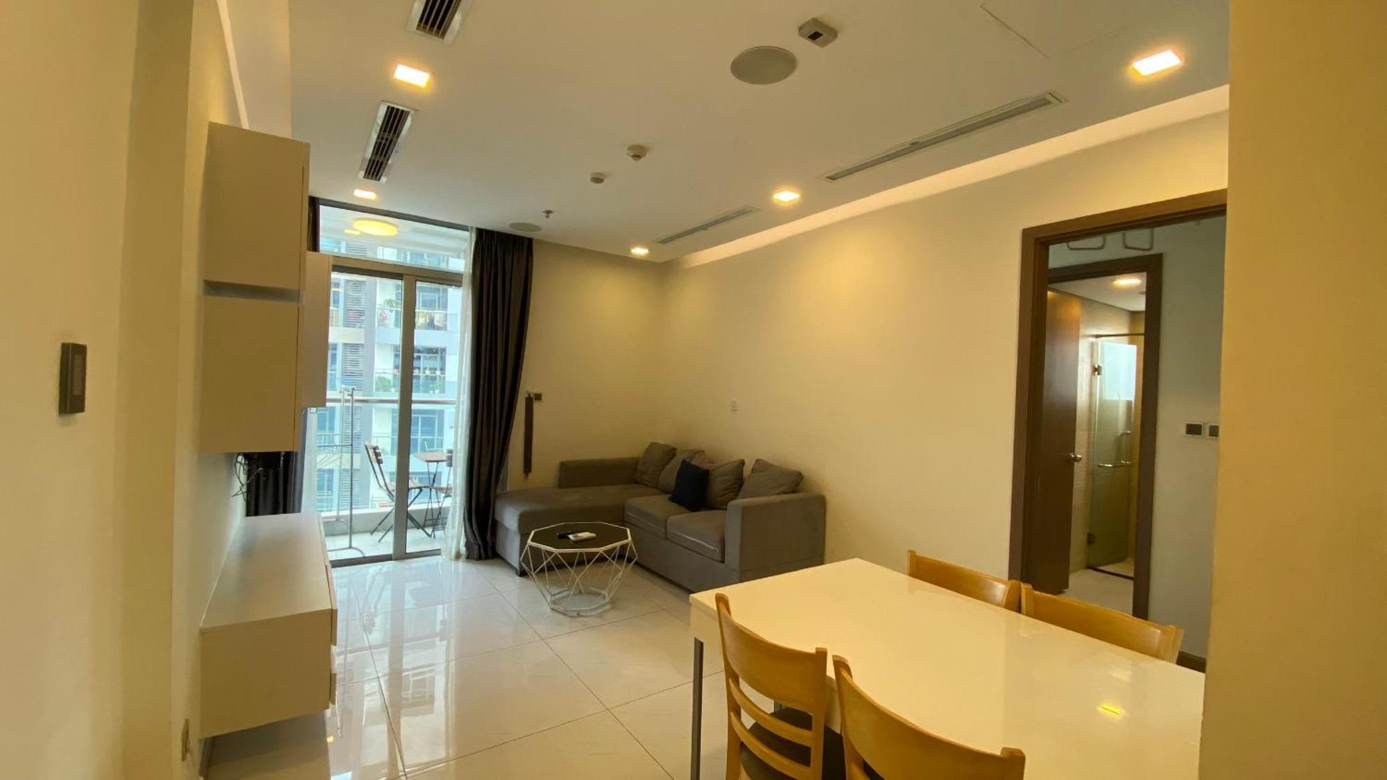 Central Apartments - Vinhomes Central Park, Landmark 81 Area & Ice Skating Rink โฮจิมินห์ซิตี้ ภายนอก รูปภาพ